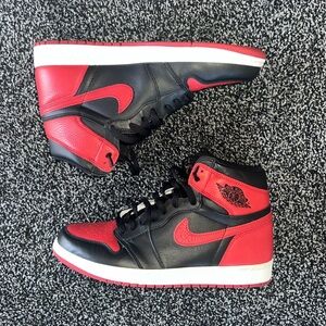 Men’s Size 10.5 Air Jordan 1 Bred “ Banned” (2016)